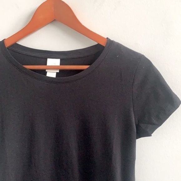 H&M Basic Black Short Sleeve Cotton T-Shirt - Picture 2 of 6
